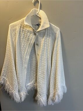 Vintage Turbo Elegant White Sweater Puncho women large